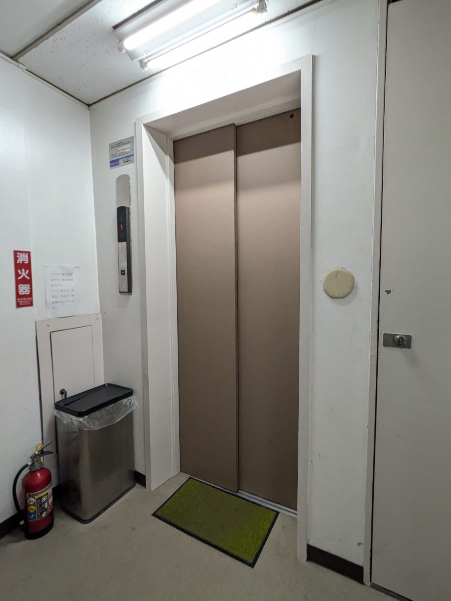 fresh/building/J00100375767_4