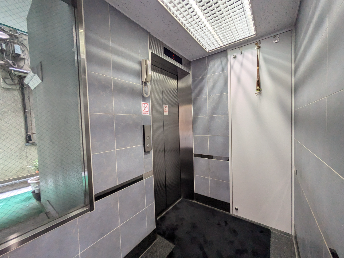 fresh/building/J00100375893_4