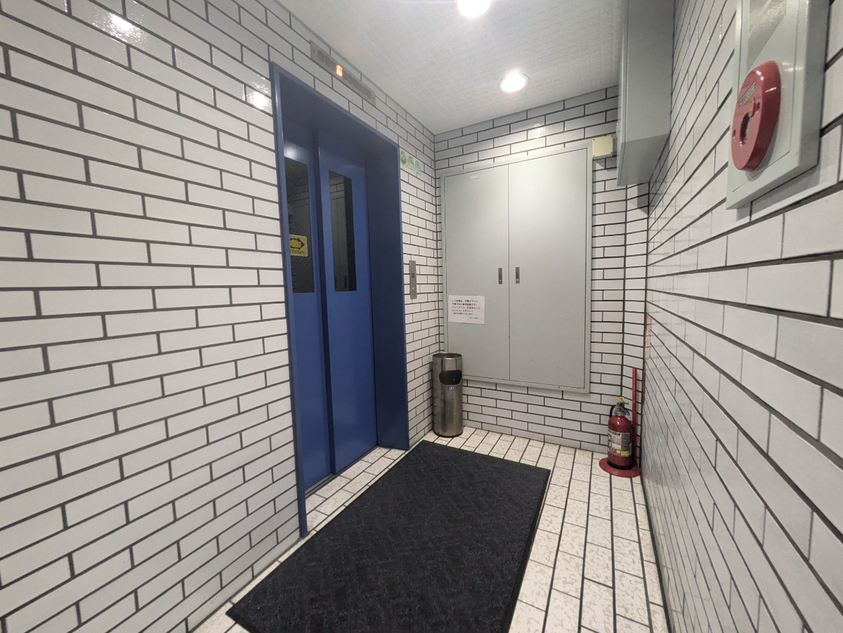 fresh/building/J00100375917_4