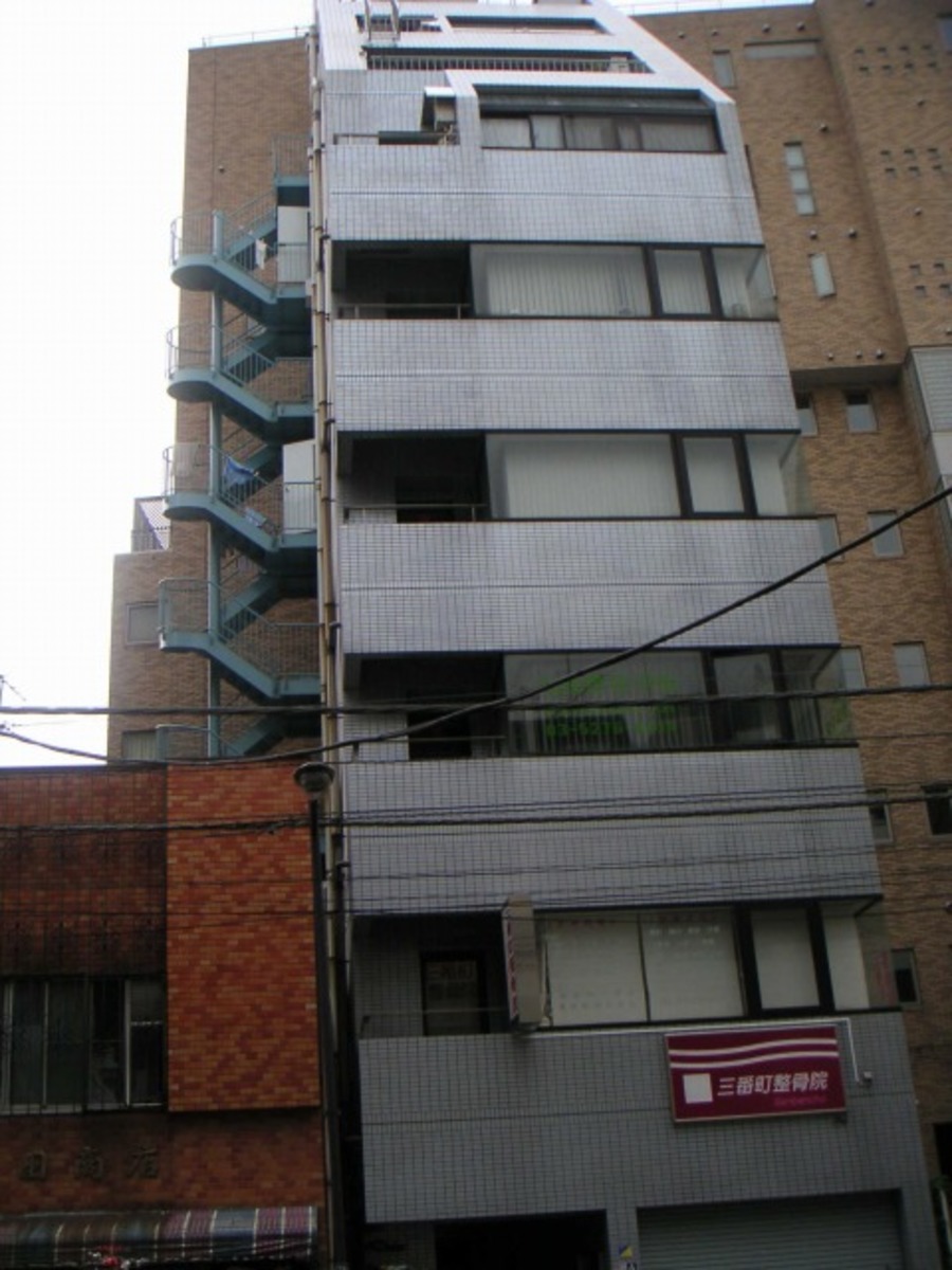 fresh/building/J00100375924_1