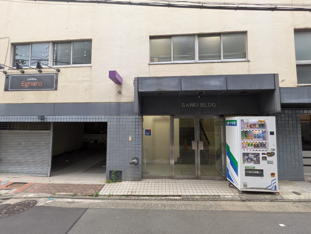 fresh/building/J00100375972_3