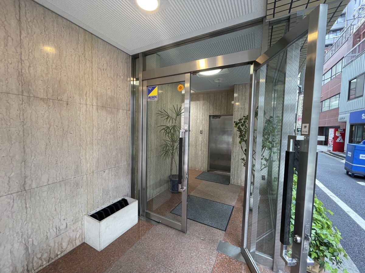fresh/building/J00100375997_3