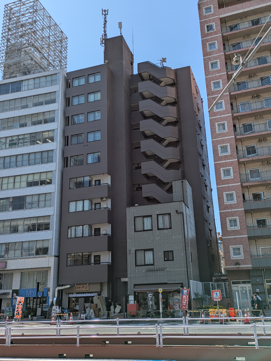 fresh/building/J00100376076_1