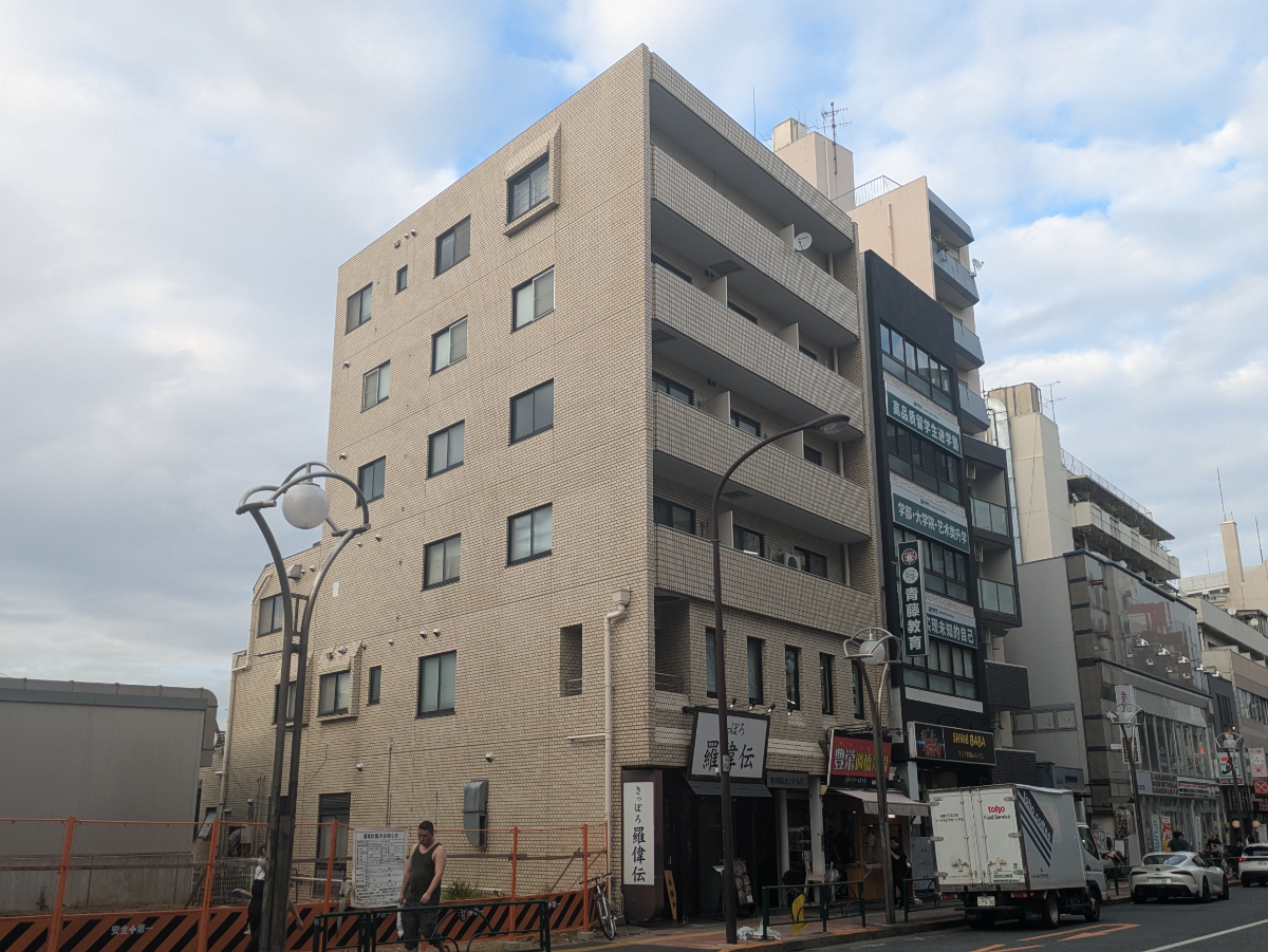 fresh/building/J00100376102_7