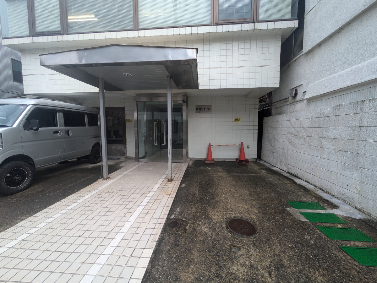 fresh/building/J00100376103_3