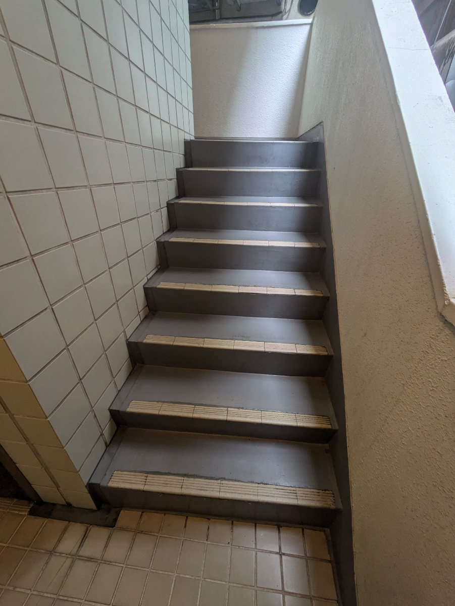 fresh/building/J00100376103_5