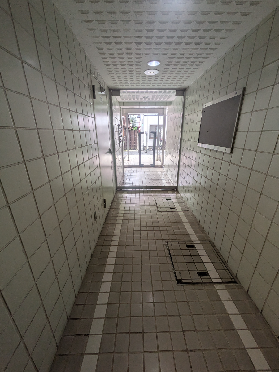 fresh/building/J00100376103_9