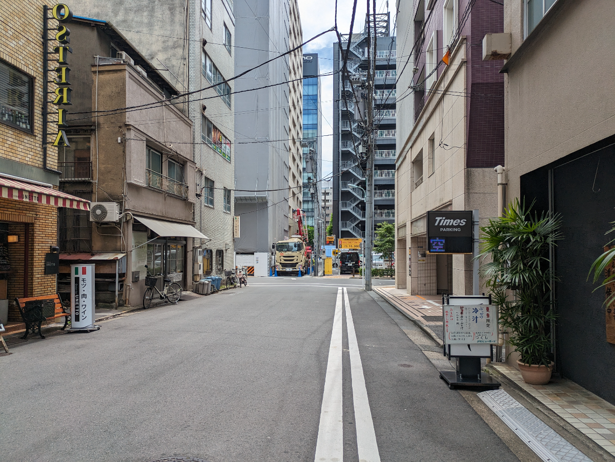 fresh/building/J00100376104_2