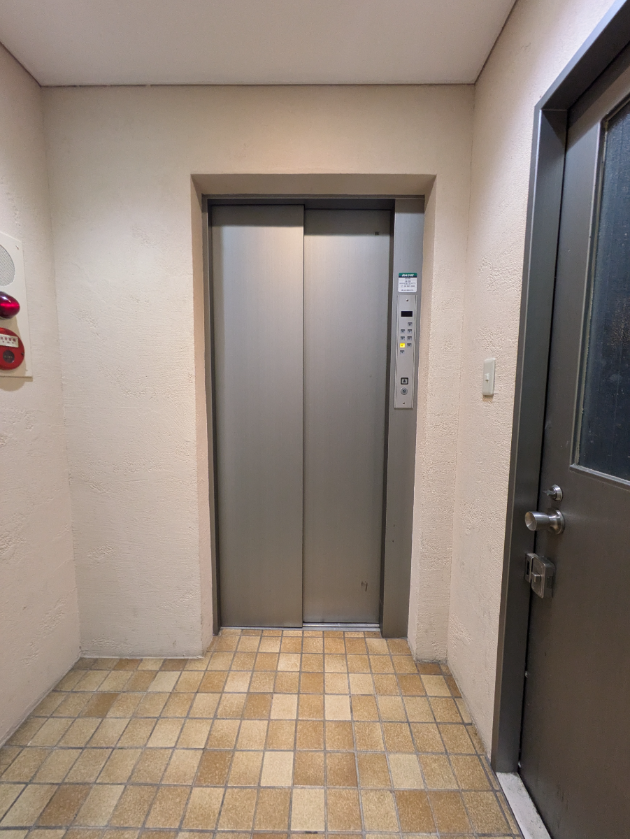fresh/building/J00100376114_4