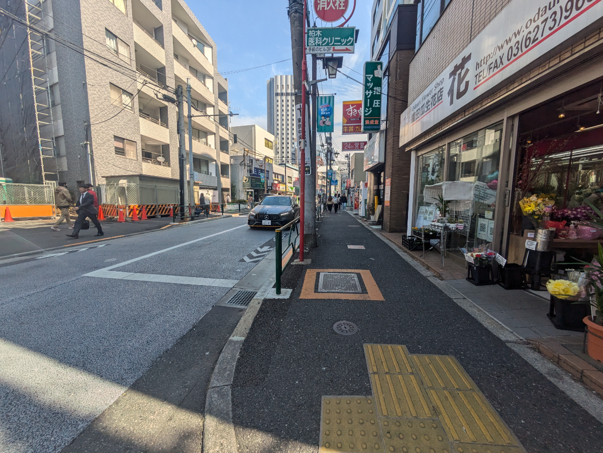 fresh/building/J00100376116_8