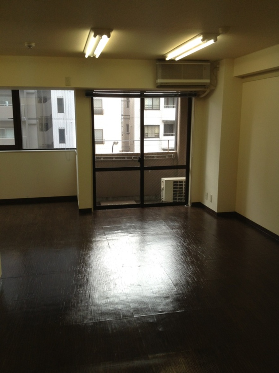 fresh/building/J00100376198_5