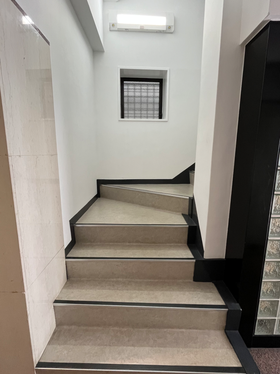 fresh/building/J00100376204_5