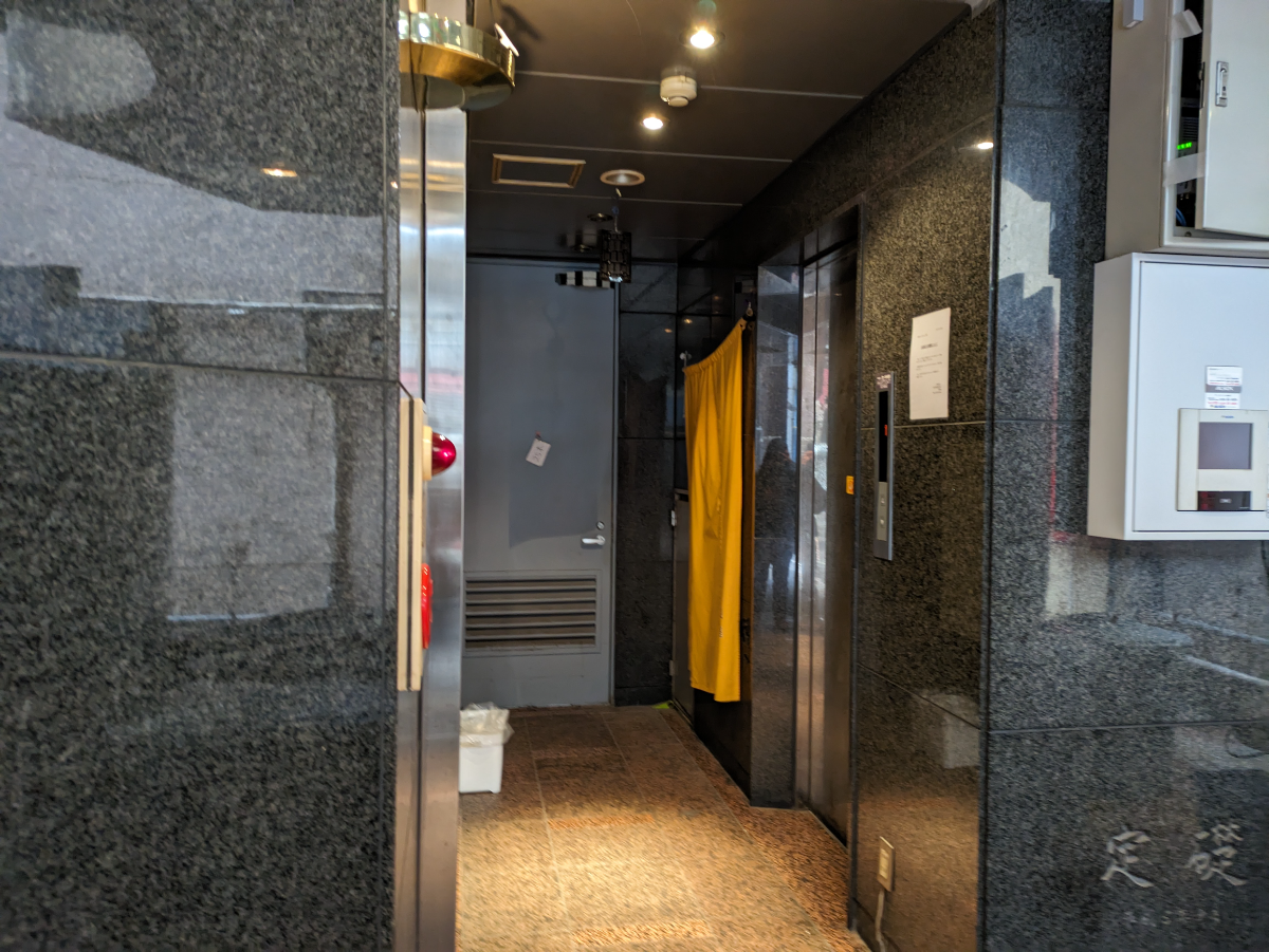 fresh/building/J00100376399_7