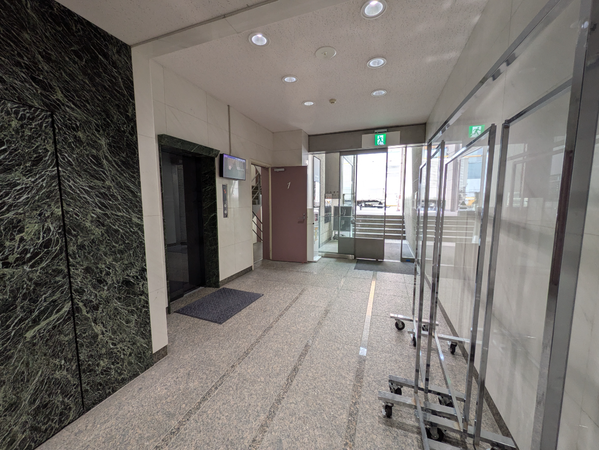 fresh/building/J00100376443_65