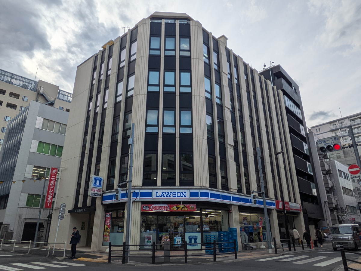 fresh/building/J00100376458_1
