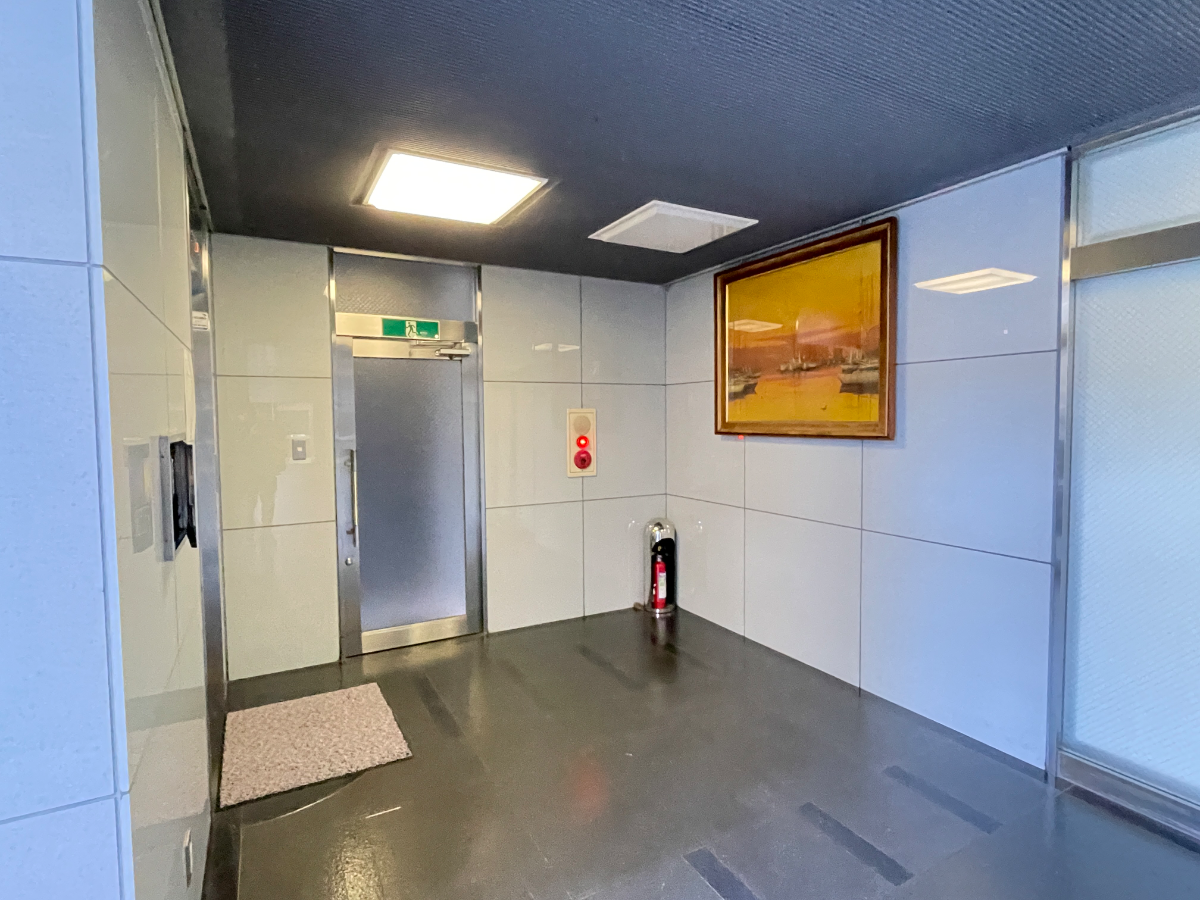 fresh/building/J00100376755_12