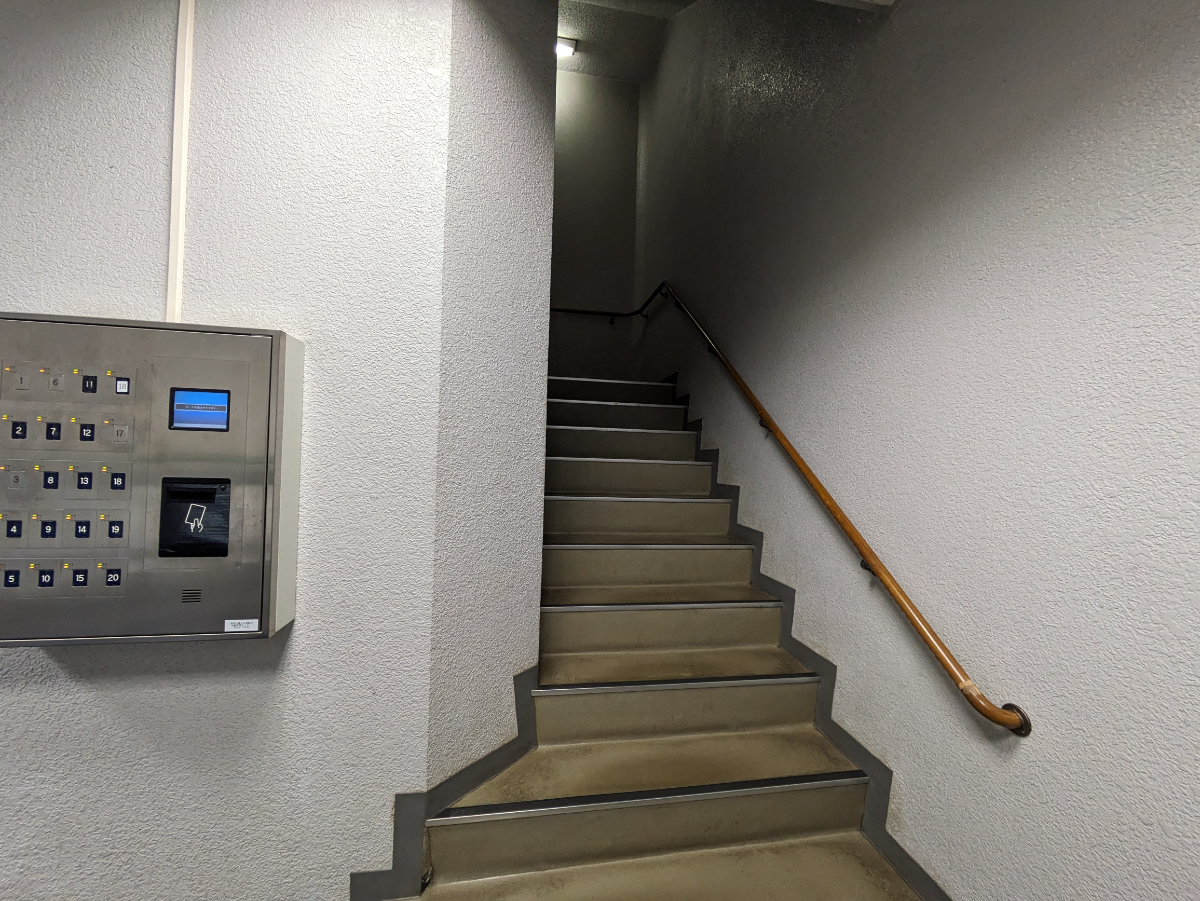 fresh/building/J00100376756_17