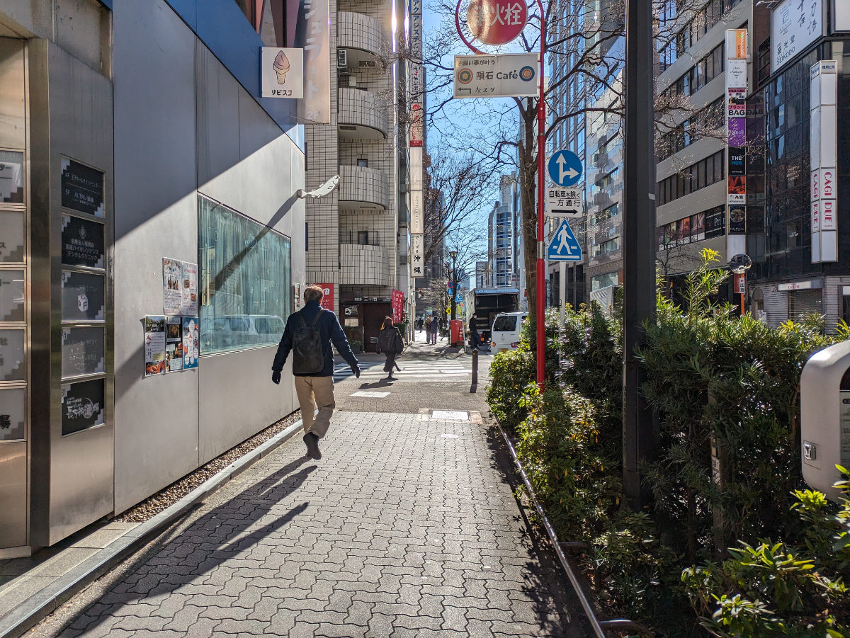 fresh/building/J00100376756_2