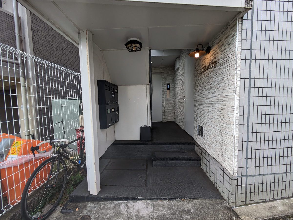 fresh/building/J00100376918_3