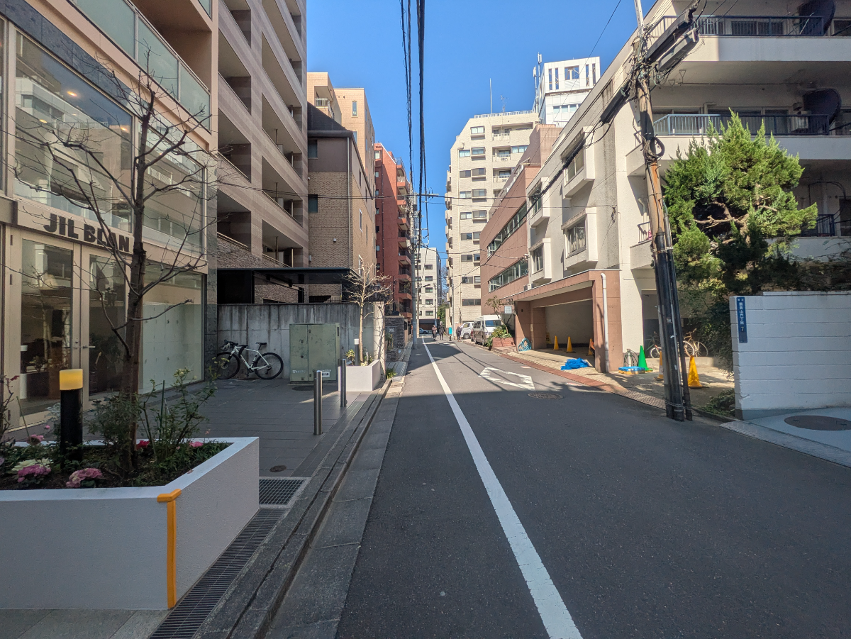 fresh/building/J00100376925_24