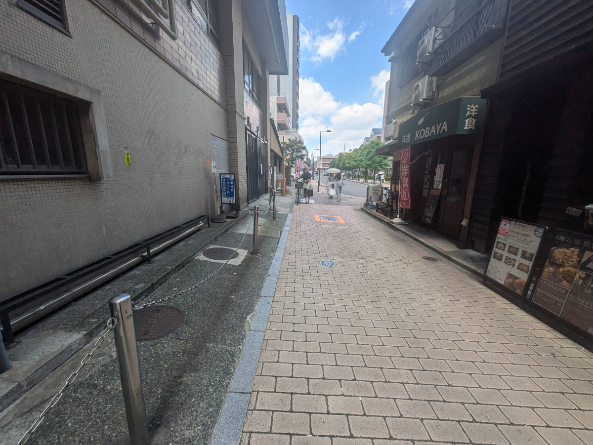 fresh/building/J00100376926_64