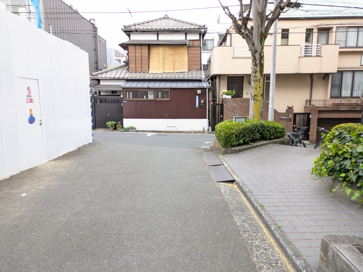 fresh/building/J00100377041_2