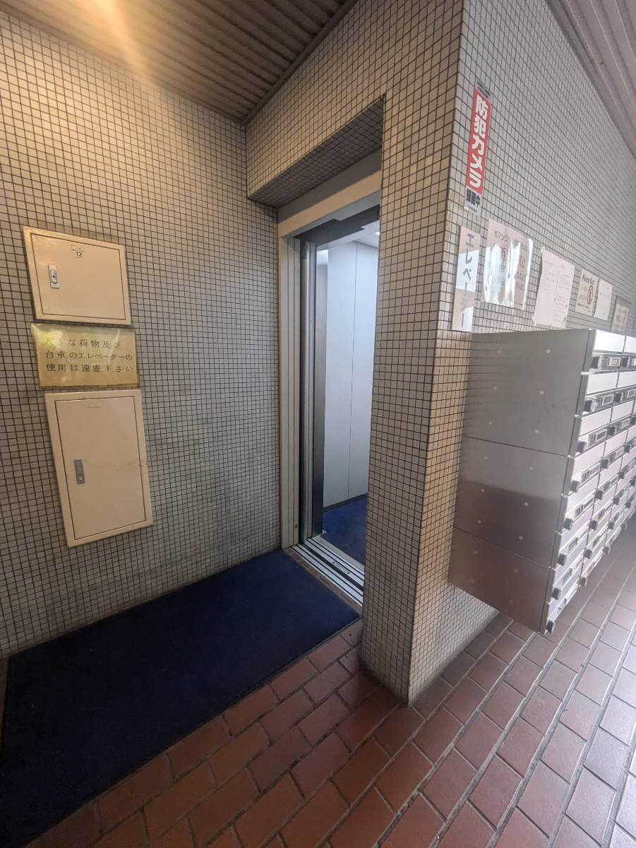 fresh/building/J00100377097_4