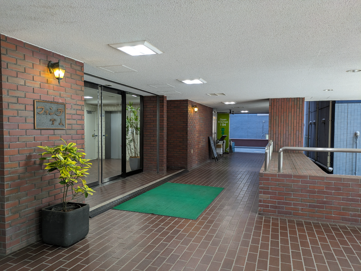 fresh/building/J00100377271_15