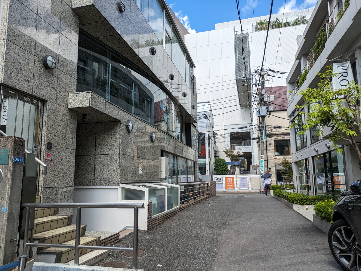 fresh/building/J00100377335_2