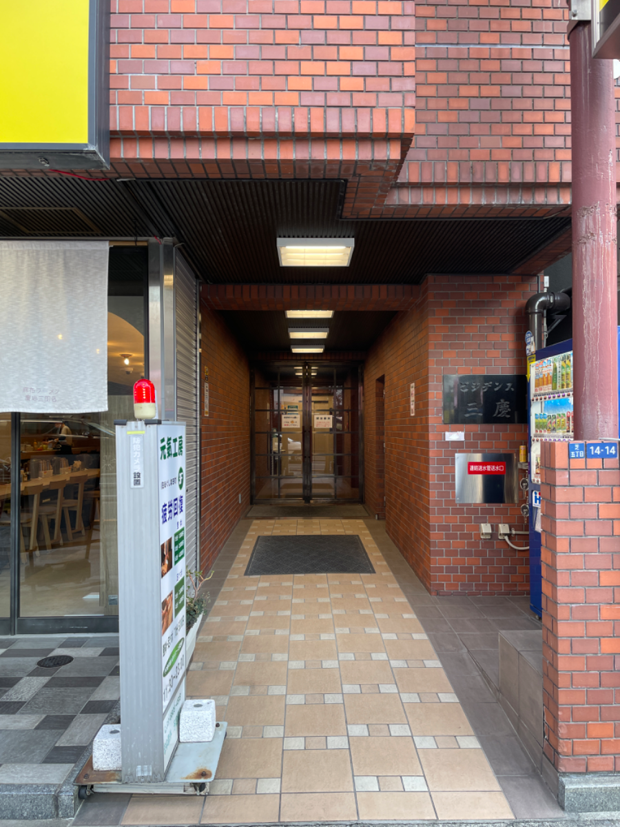 fresh/building/J00100377344_12