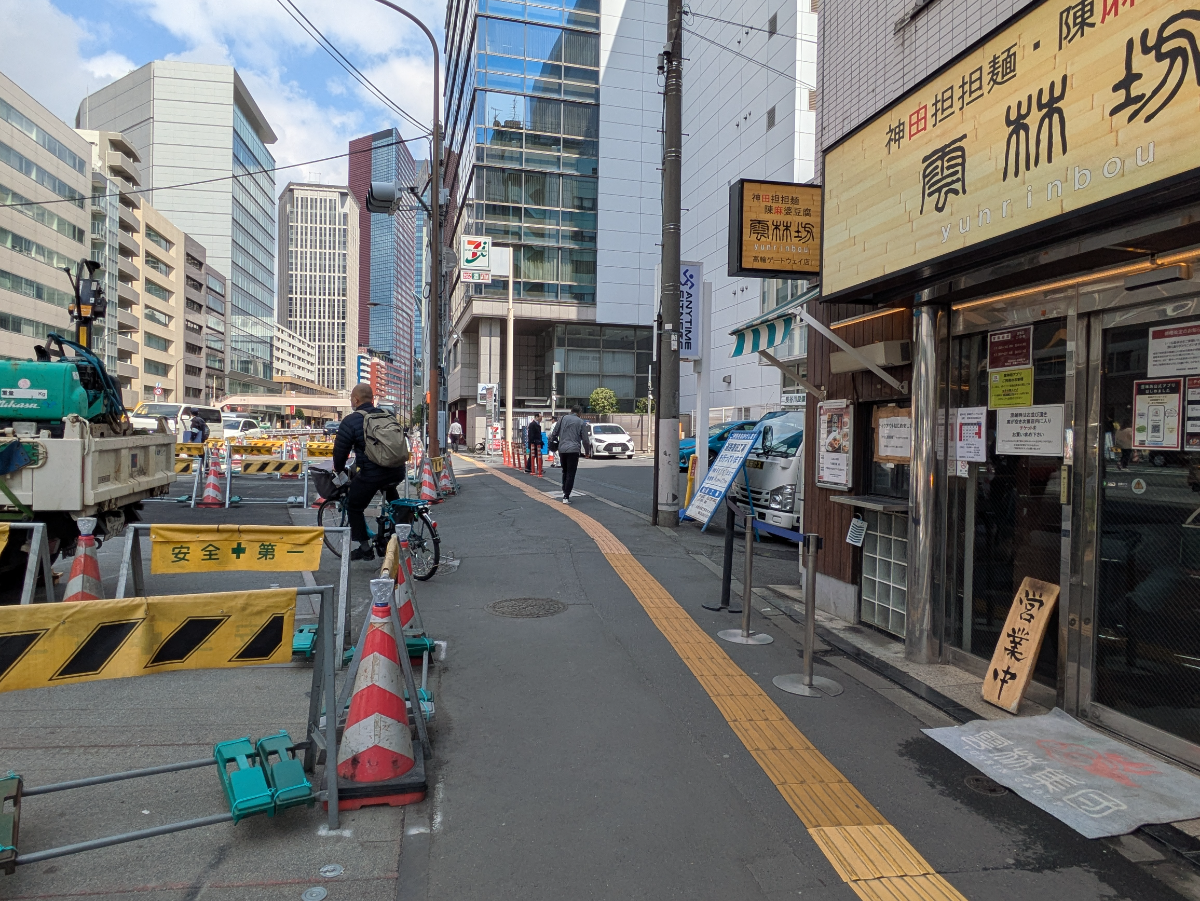 fresh/building/J00100377404_2