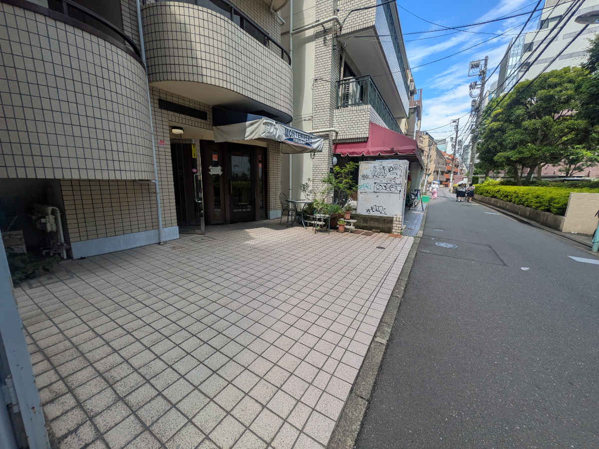 fresh/building/J00100377579_12