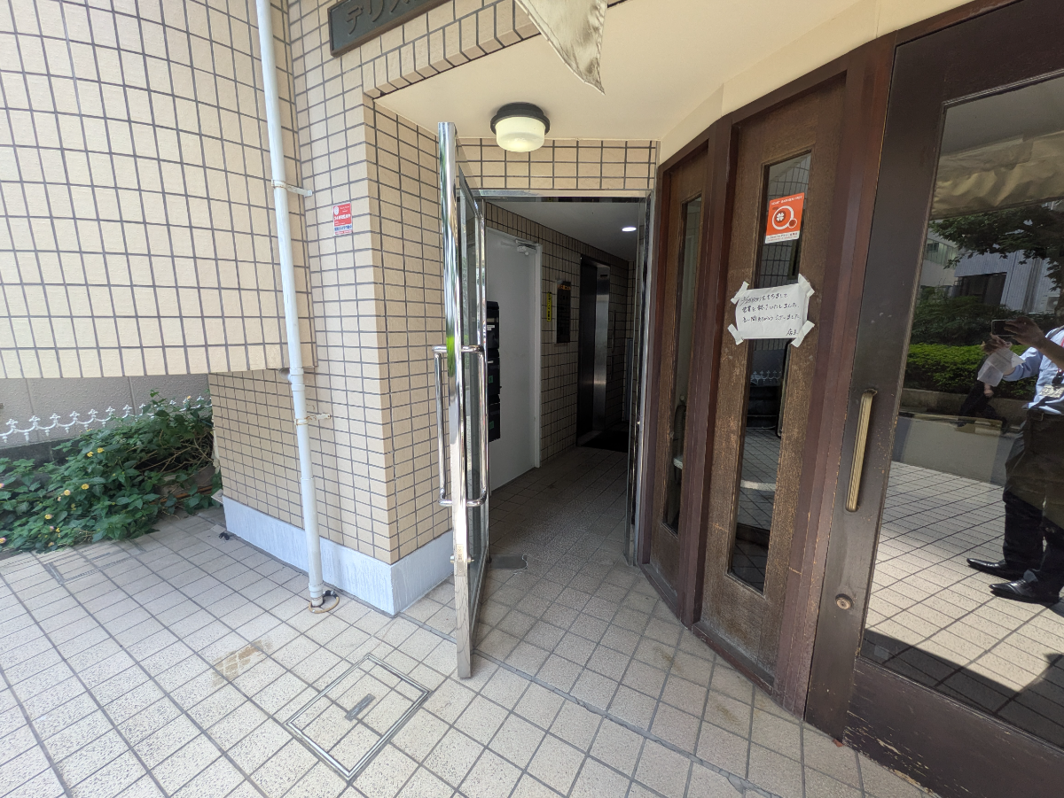 fresh/building/J00100377579_3