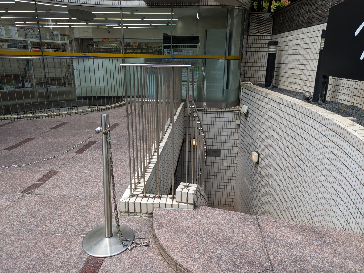 fresh/building/J00100377715_64