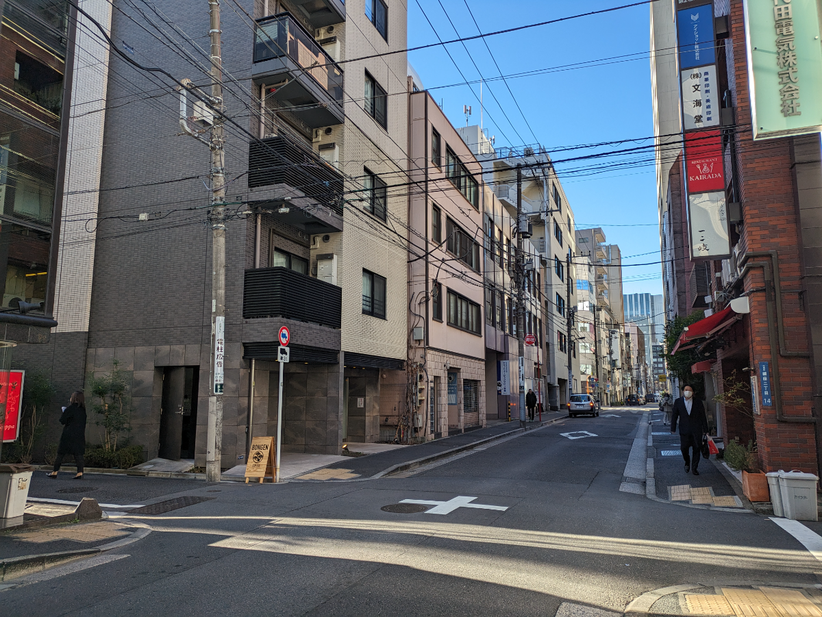 fresh/building/J00100377735_2