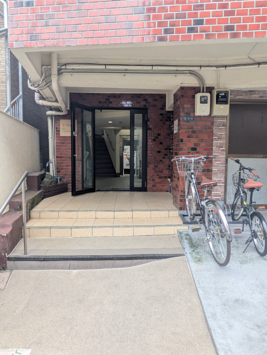 fresh/building/J00100377947_3