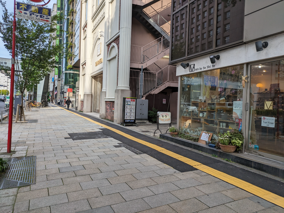 fresh/building/J00100377995_2