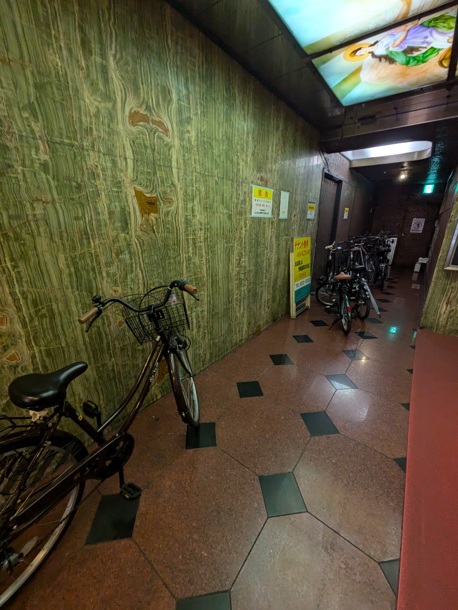 fresh/building/J00100378035_11