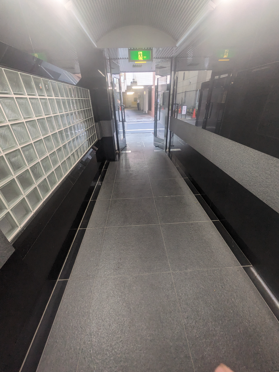 fresh/building/J00100378077_12