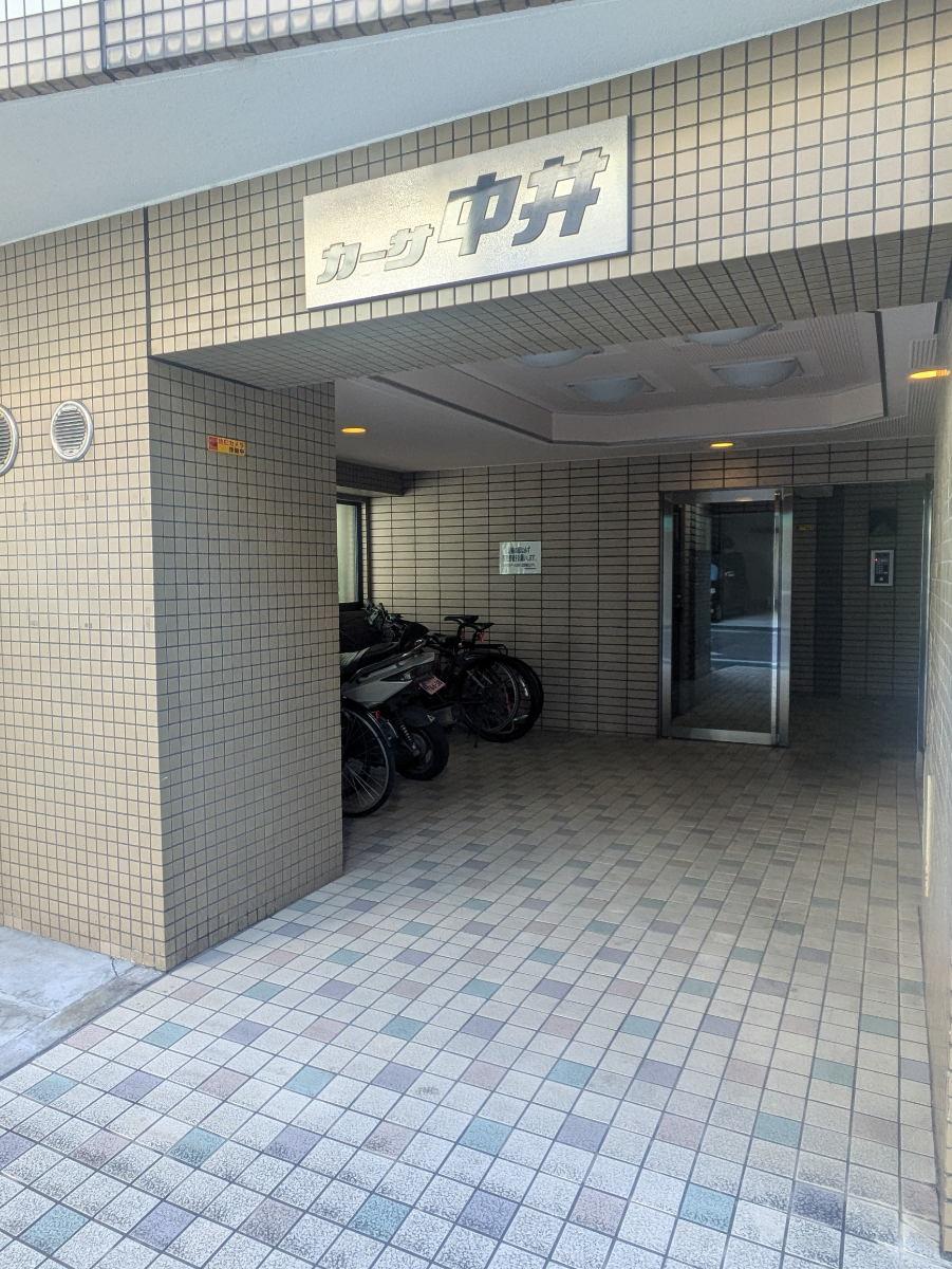 fresh/building/J00100378104_3