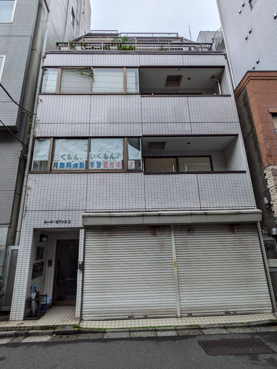 fresh/building/J00100378109_1