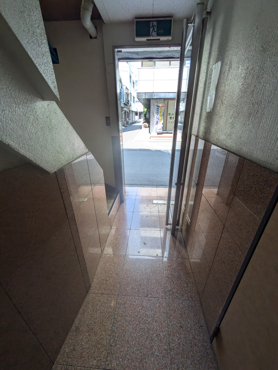 fresh/building/J00100378143_9