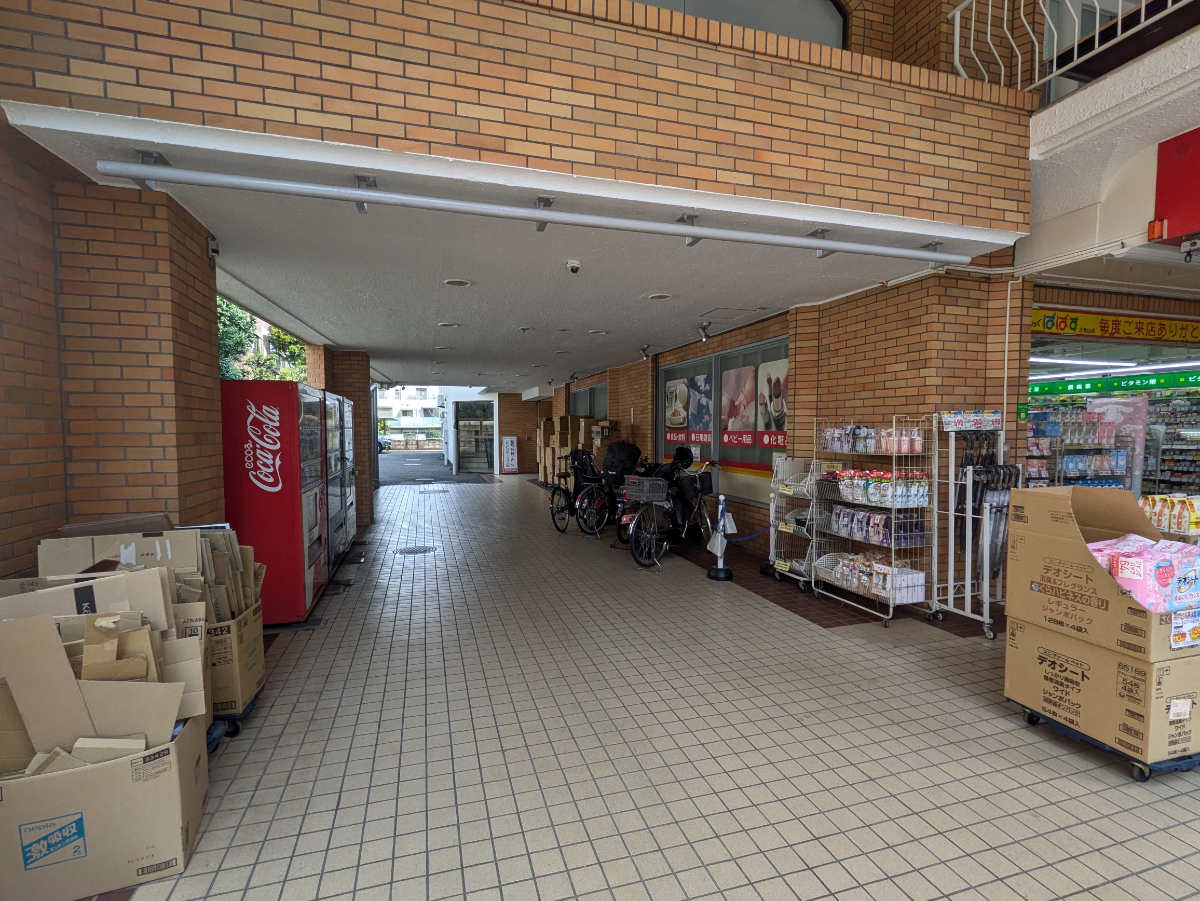 fresh/building/J00100378279_3