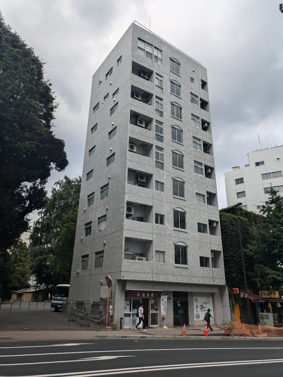 fresh/building/J00100378397_1