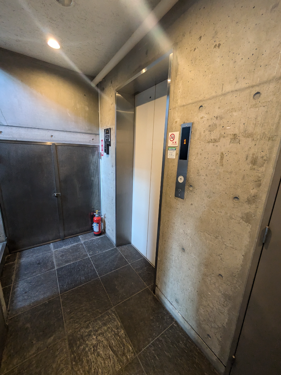 fresh/building/J00100378408_4