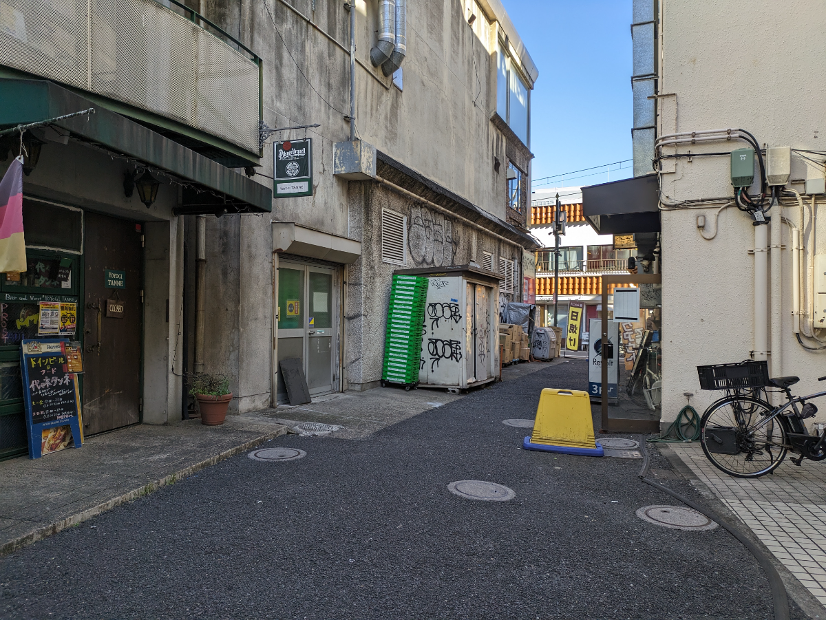 fresh/building/J00100378852_2