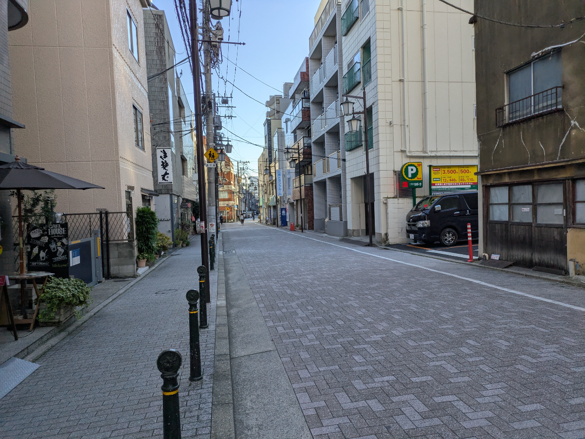 fresh/building/J00100378943_2