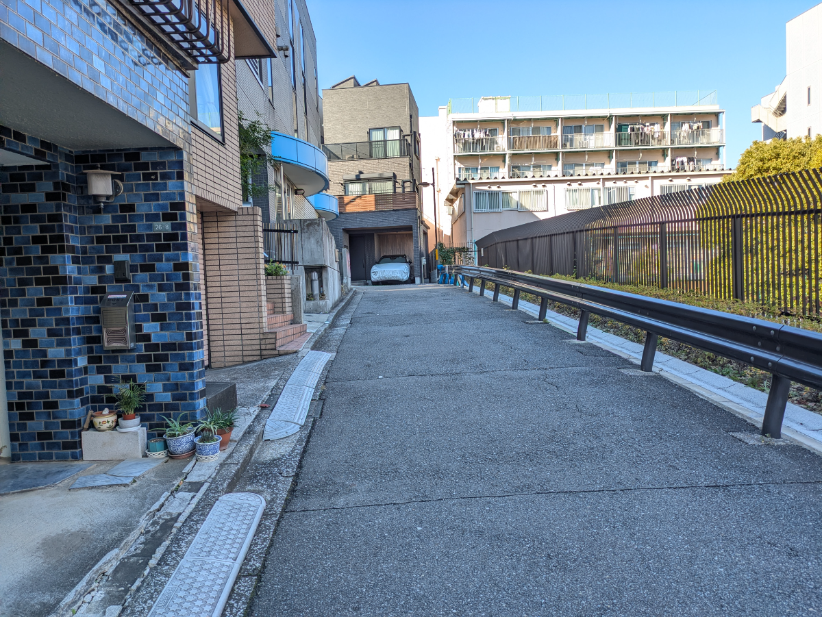 fresh/building/J00100378955_2