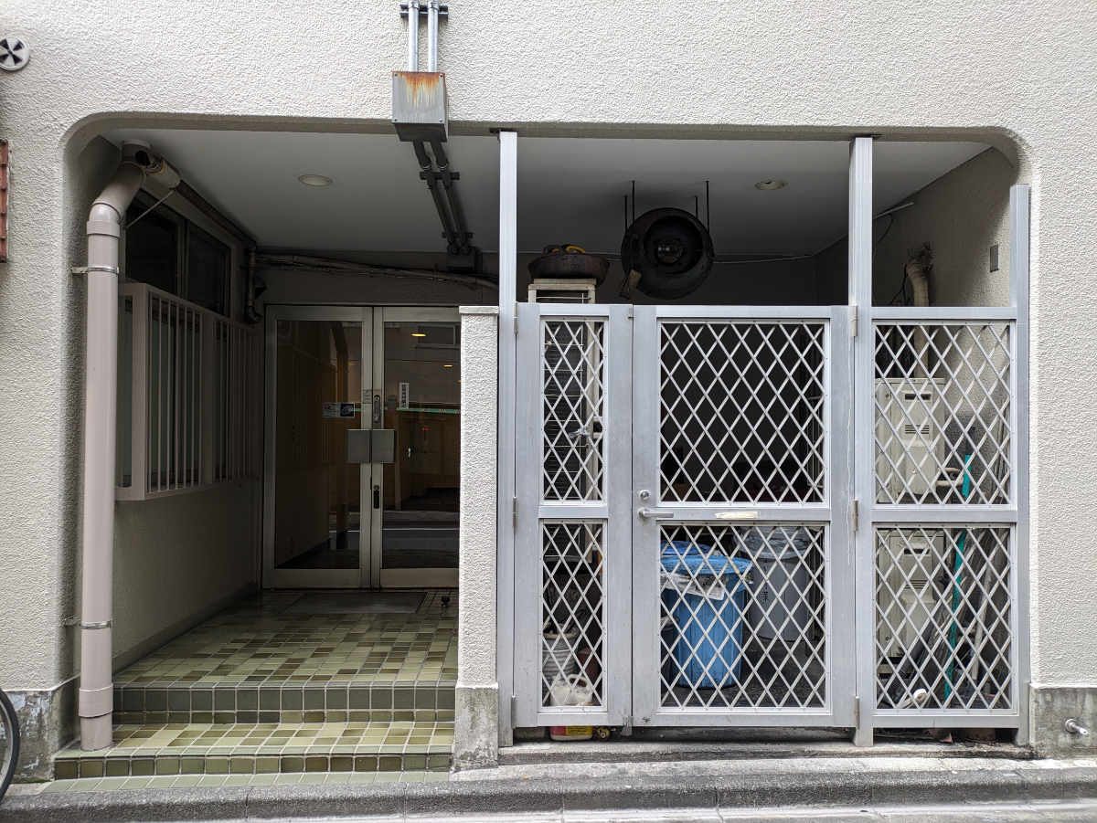 fresh/building/J00100378972_3