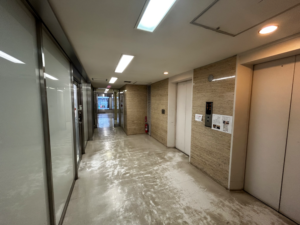 fresh/building/J00100378998_56